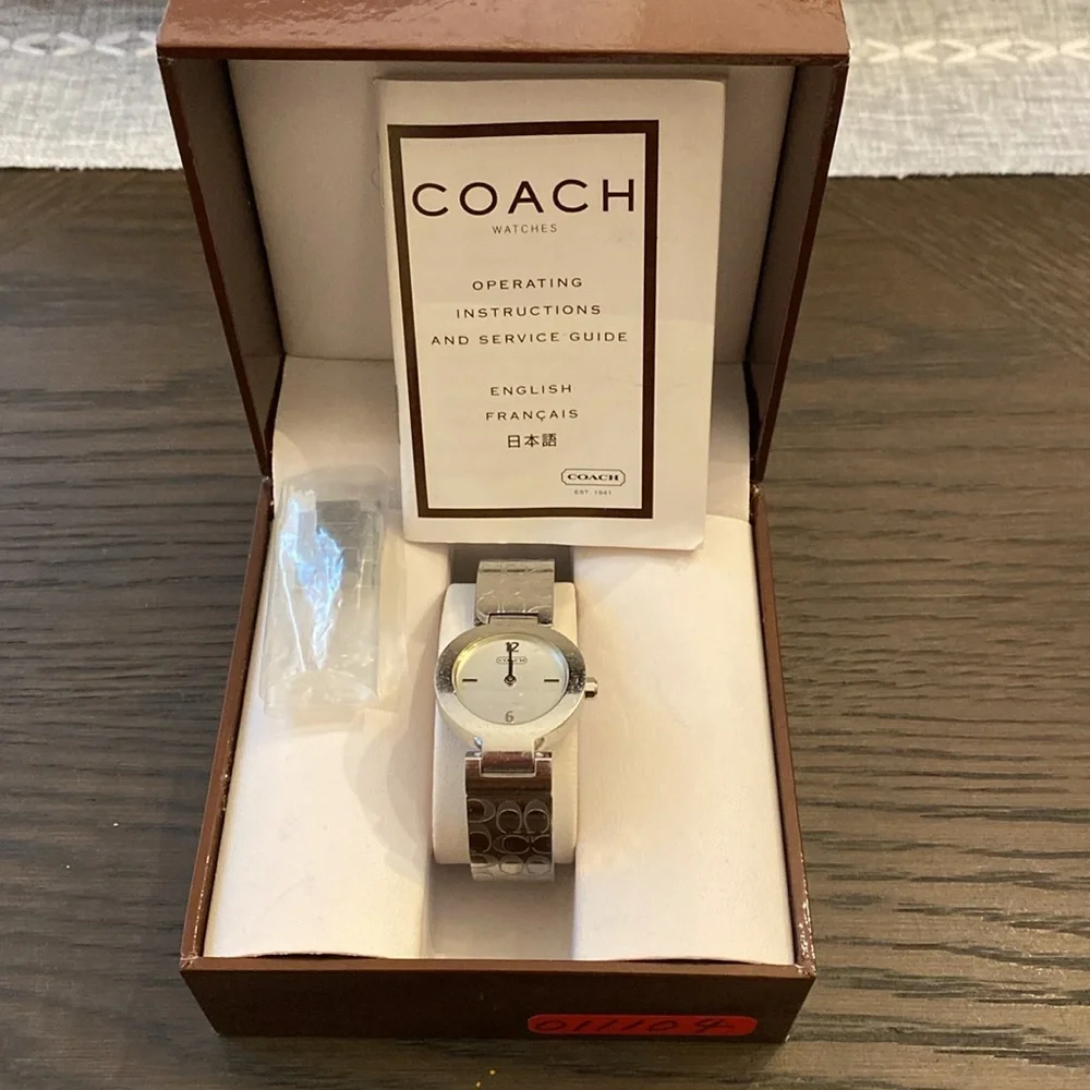 Coach Authentic Watch! - Picture 5 of 8